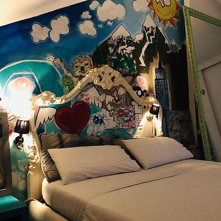 Resident St Agata Appartament Artist Apartment Marina di Massa Luaran gambar